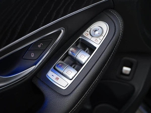 Седан Mercedes-benz C-класс 2019 года, 2377077 рублей, Москва