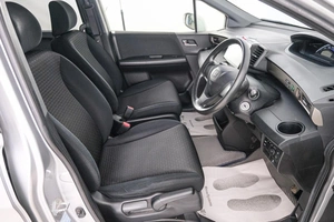 Минивэн Honda Freed 2012 года, 1159000 рублей, Красноярск