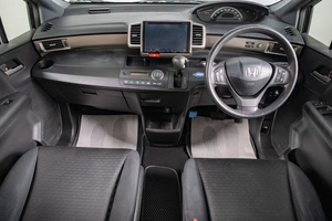 Минивэн Honda Freed 2012 года, 1189000 рублей, Томск