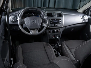 Седан Renault Logan 2017 года, 899000 рублей, Волгоград