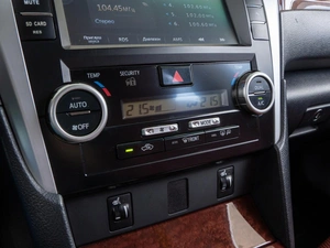 Седан Toyota Camry 2013 года, 1670000 рублей, Волгоград