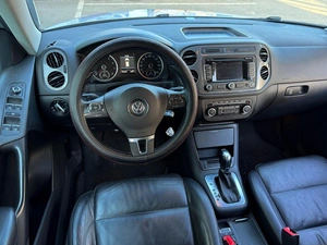 Внедорожник Volkswagen Tiguan 2011 года, 1599000 рублей, Кропоткин
