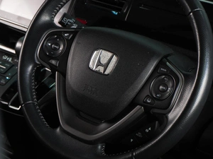 Минивэн Honda Stepwgn Spada 2017 года, 2534000 рублей, Воронеж