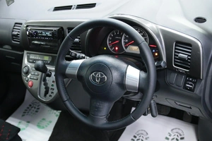 Минивэн Toyota Wish 2005 года, 798000 рублей, Солонцы