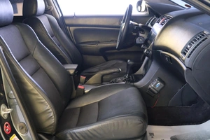 Седан Honda Accord 2004 года, 839000 рублей, Омск