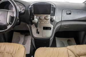 Минивэн Hyundai Grand Starex 2008 года, 1499000 рублей, Барнаул