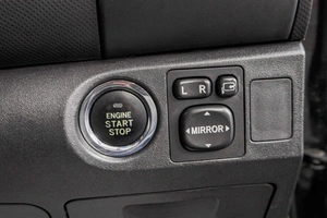 Хетчбэк Toyota Vitz 2006 года, 599000 рублей, Барнаул