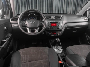 Седан Kia Rio 2012 года, 899000 рублей, Тюмень