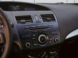 Седан Mazda 3 2012 года, 1148000 рублей, Краснодар