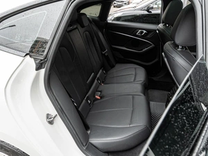 Седан BMW 2 серия 2022 года, 3870000 рублей, Краснодар
