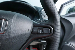 Лифтбек Honda Insight 2012 года, 899000 рублей, Челябинск