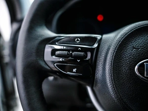 Седан Kia Rio 2019 года, 1199000 рублей, Красноярск