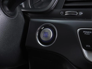 Седан Hyundai Sonata 2019 года, 1890000 рублей, Ростов-на-Дону