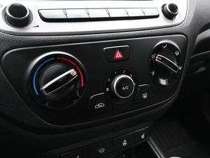 Седан Hyundai Solaris 2020 года, 1470000 рублей, Волгоград