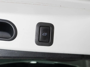 Внедорожник Toyota Highlander 2014 года, 3199000 рублей, Тюмень