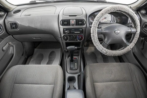 Седан Nissan Sunny 2002 года, 269000 рублей, Барнаул