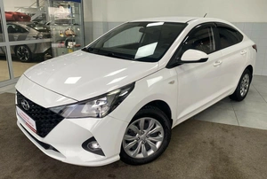 Седан Hyundai Solaris 2021 года, 1485000 рублей, Красноярск