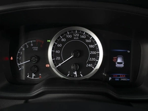 Внедорожник Toyota Corolla Cross 2022 года, 3074000 рублей, Омск