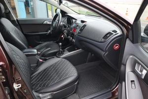 Седан Kia Cerato 2010 года, 780000 рублей, Мирное