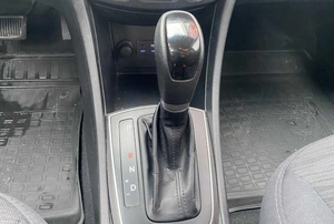 Седан Hyundai Solaris 2015 года, 935000 рублей, Солонцы