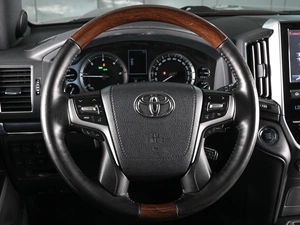 Внедорожник Toyota Land Cruiser 2018 года, 6890000 рублей, Аксай