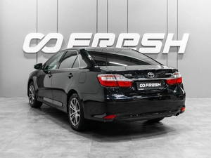 Седан Toyota Camry 2015 года, 2049000 рублей, Тюмень