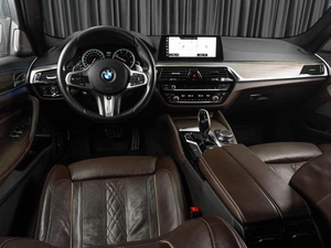 Седан BMW 5 серия 2018 года, 4499000 рублей, Тюмень