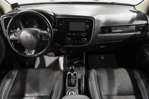 Внедорожник Mitsubishi Outlander 2015 года, 2049000 рублей, Новокузнецк