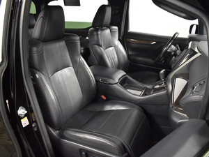 Минивэн Toyota Alphard 2019 года, 3949900 рублей, Казань