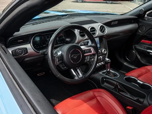 Кабриолет Ford Mustang 2022 года, 4100000 рублей, Краснодар