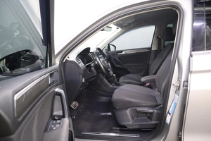 Внедорожник Volkswagen Tiguan 2018 года, 2710000 рублей, Брянск