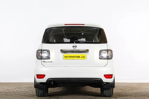 Внедорожник Nissan Patrol 2011 года, 2549000 рублей, Тюмень