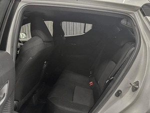 Внедорожник Toyota C-HR 2019 года, 1699000 рублей, Красноярск