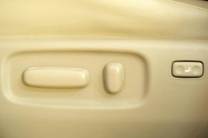 Внедорожник Toyota RAV4 2008 года, 1389000 рублей, Омск