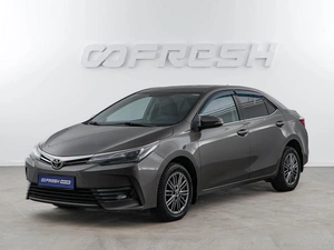 Седан Toyota Corolla 2018 года, 1549046 рублей, Москва