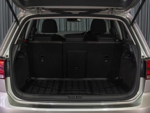 Хетчбэк Volkswagen Golf 2013 года, 1339000 рублей, Тюмень