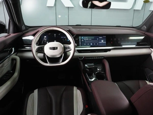 Внедорожник Geely Monjaro 2023 года, 3331000 рублей, Красный Пахарь