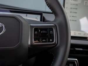 Внедорожник Toyota RAV4 2026 года, 4230000 рублей, Краснодар