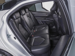 Седан Toyota Camry 2018 года, 2430000 рублей, Ростов-на-Дону