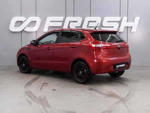 Хетчбэк Kia Rio 2012 года, 799000 рублей, Воронеж