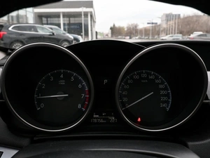 Седан Mazda 3 2012 года, 1129000 рублей, Волгоград