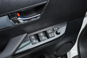 Пикап Toyota Hilux 2025 года, 7549000 рублей, Красноярск