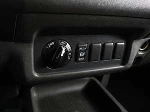 Пикап Nissan Navara 2007 года, 979000 рублей, Воронеж