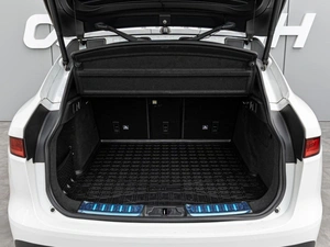 Внедорожник Jaguar F-Pace 2019 года, 3695000 рублей, Краснодар