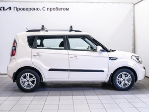 Хетчбэк Kia Soul 2011 года, 860000 рублей, Красноярск