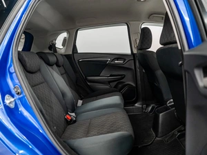 Хетчбэк Honda Fit 2016 года, 975000 рублей, Красноярск