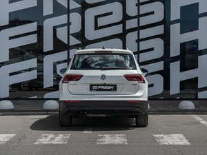 Внедорожник Volkswagen Tiguan 2018 года, 2720000 рублей, Краснодар