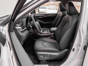 Внедорожник Toyota Highlander 2025 года, 5670000 рублей, Краснодар