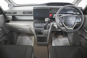 Минивэн Honda Stepwgn 2016 года, 1809000 рублей, Кемерово