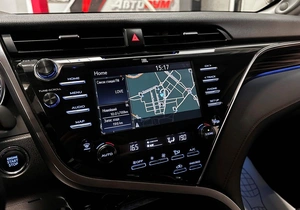 Седан Toyota Camry 2019 года, 2957000 рублей, Красноярск